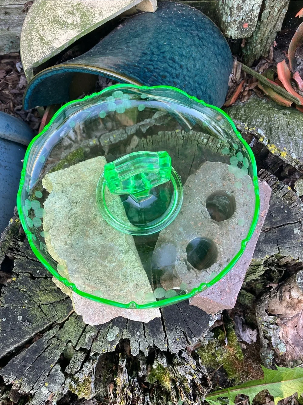 N/A bright green